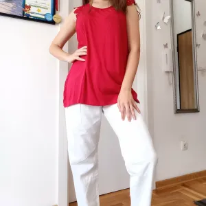 Bluza od viskoze sa čipkanim rukavima