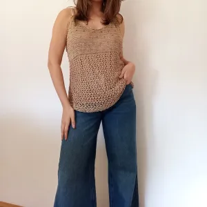 Končana bluza postavljena