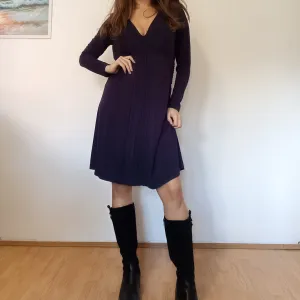 Predivna ljubičasta haljina od viskoze