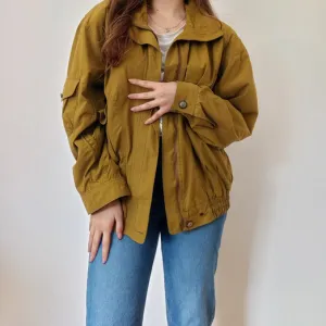 Predivna jakna na kopčanje