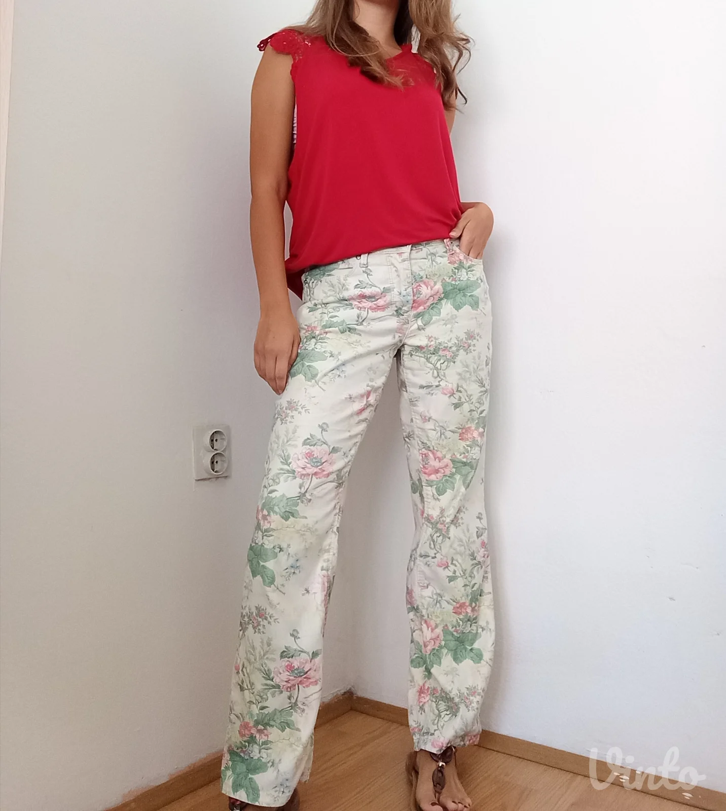 Cvetne pantalone