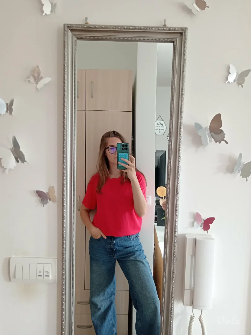 Predivna bluza na kratke rukave