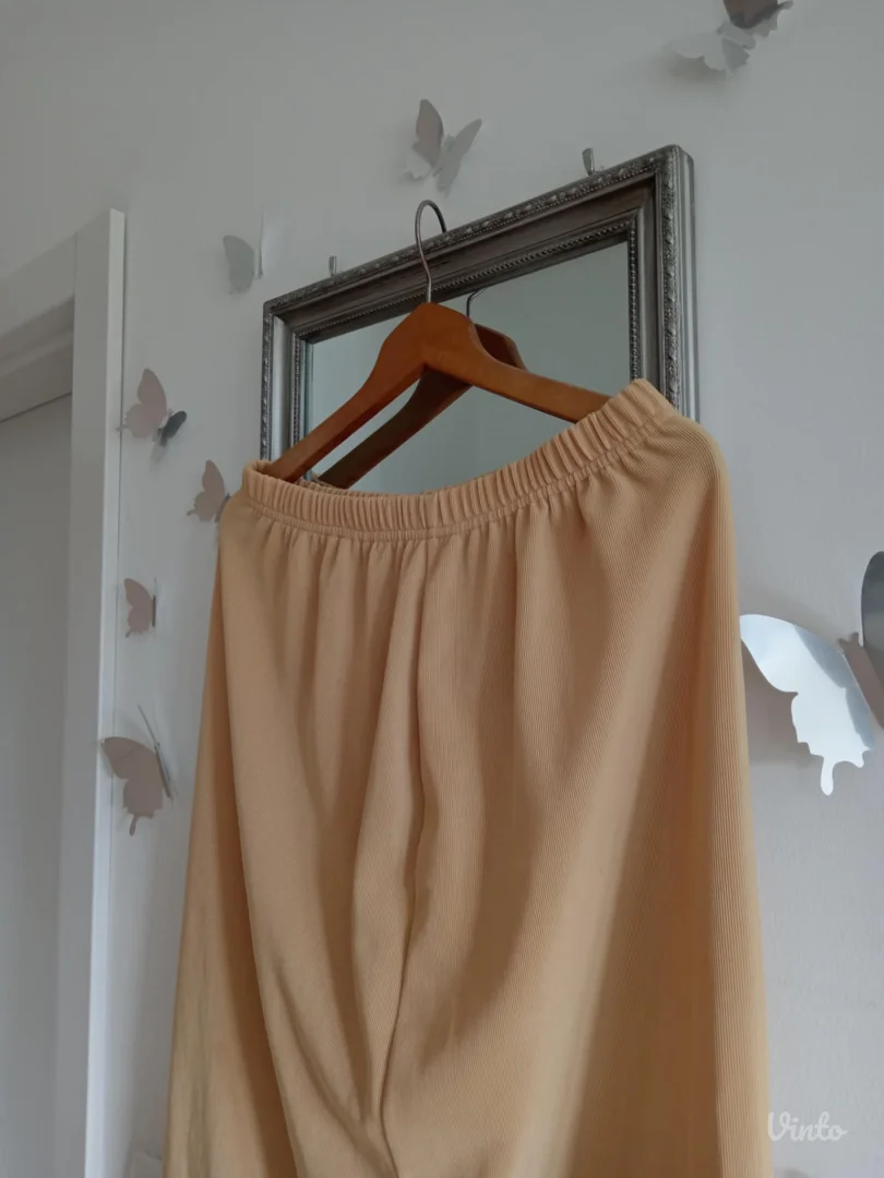 Žuta suknja sa rajsferšlusom