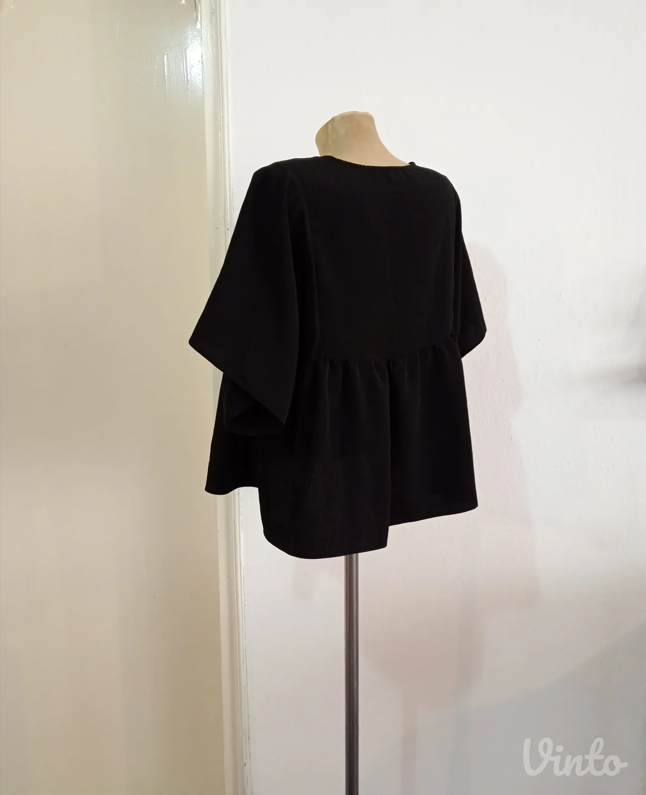 Asos crna bluza