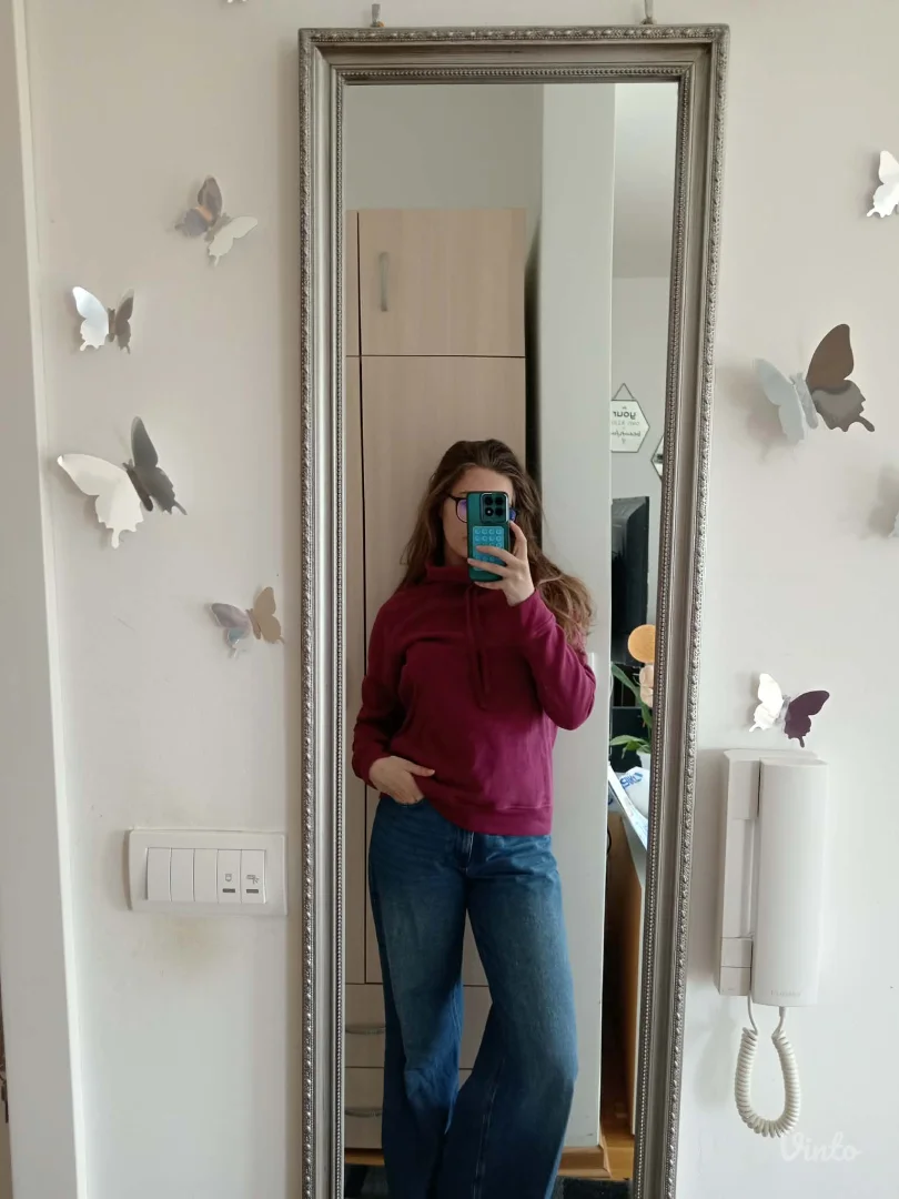 Ljubičasta dukserica Crane