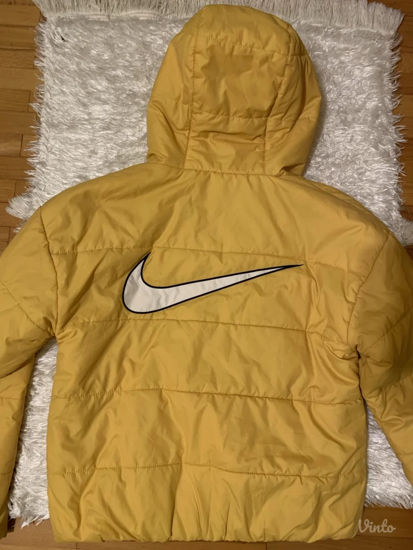 Nike zenska jakna XS