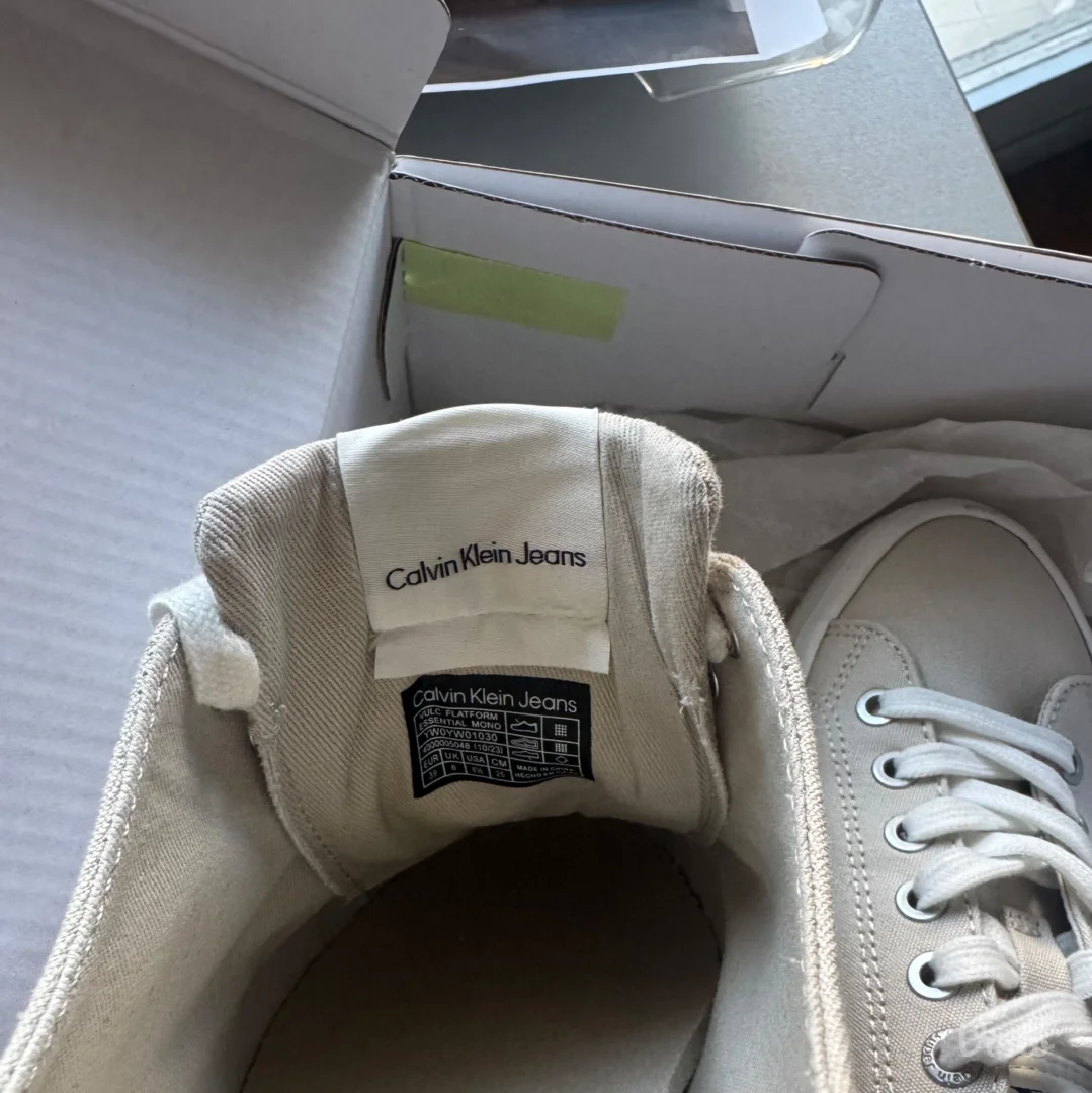 Calvin Klein ženske patike
