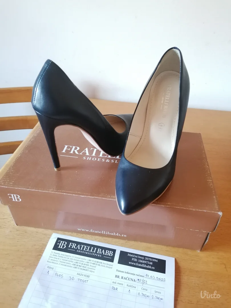 Teget kožne salonke