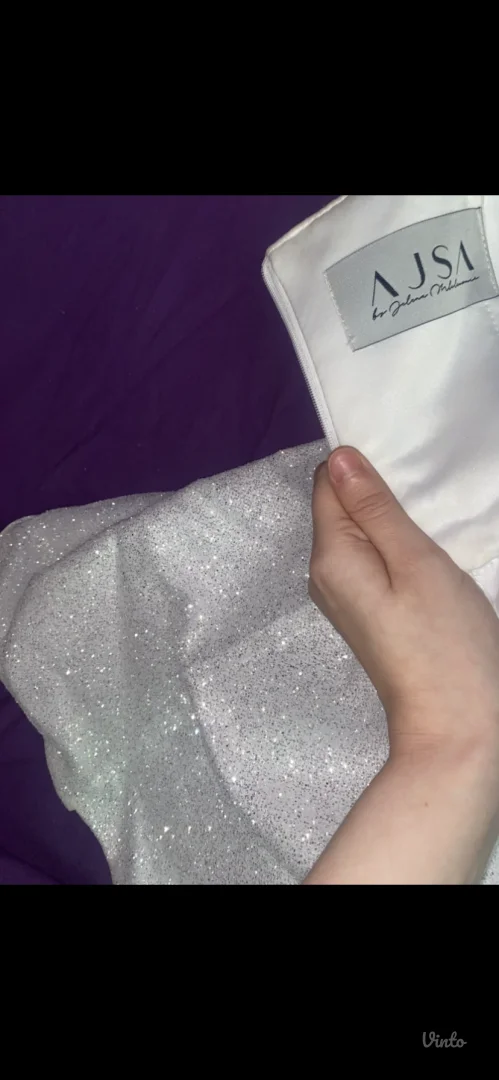 Haljina bela sa sljokicama