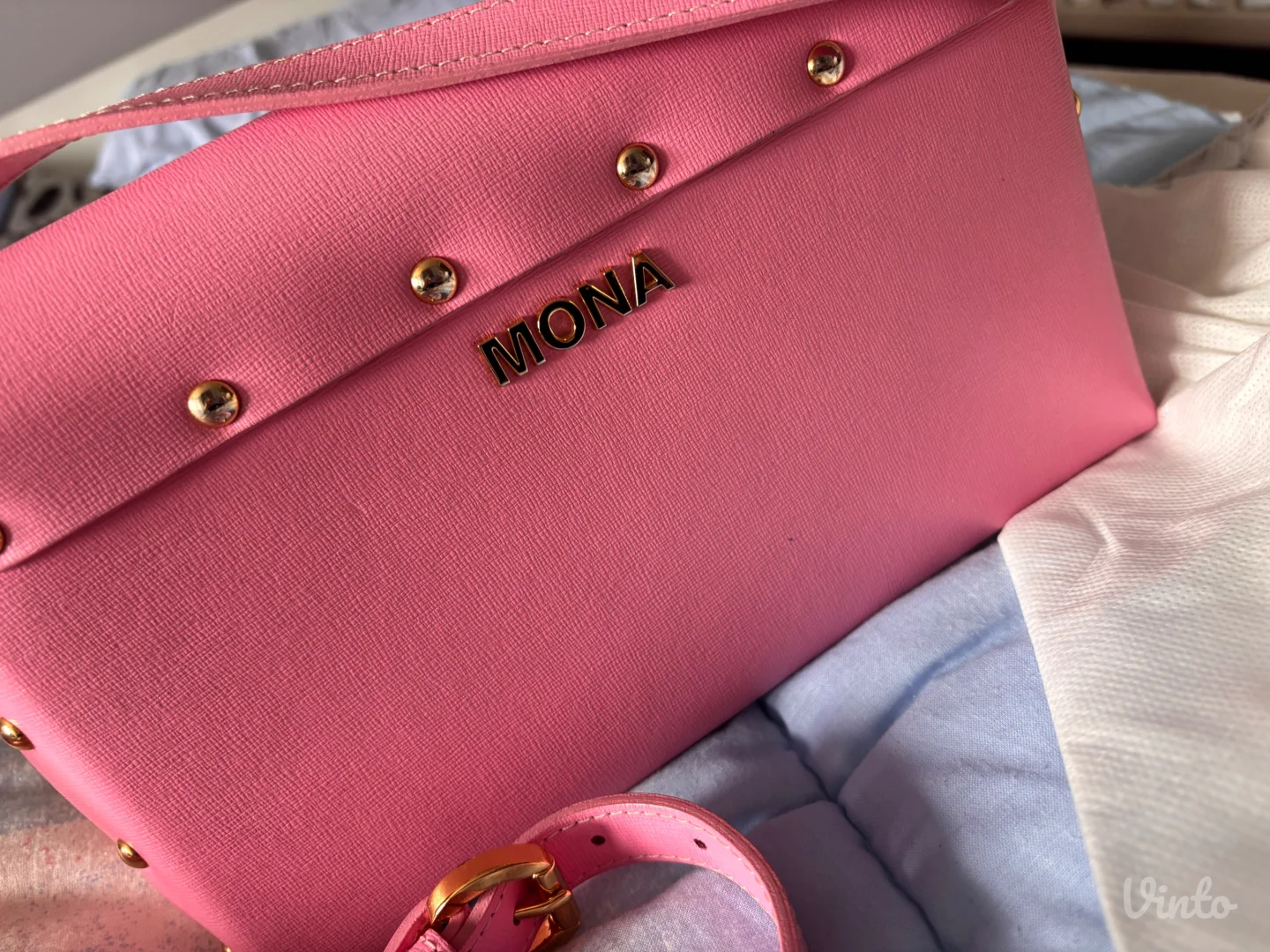 Mona kozna tasna pink