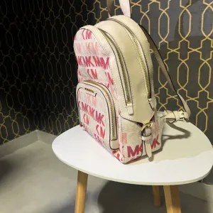 Micheal Kors ranac