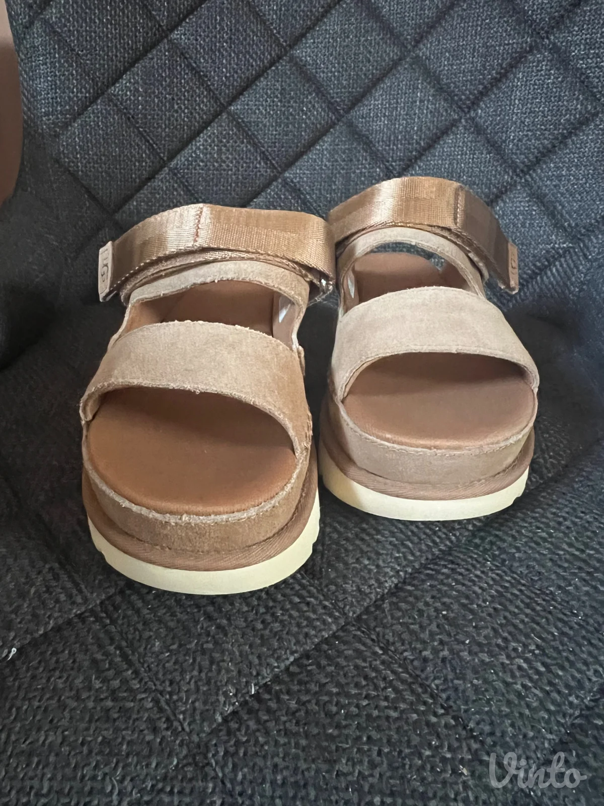 UGG Sandale