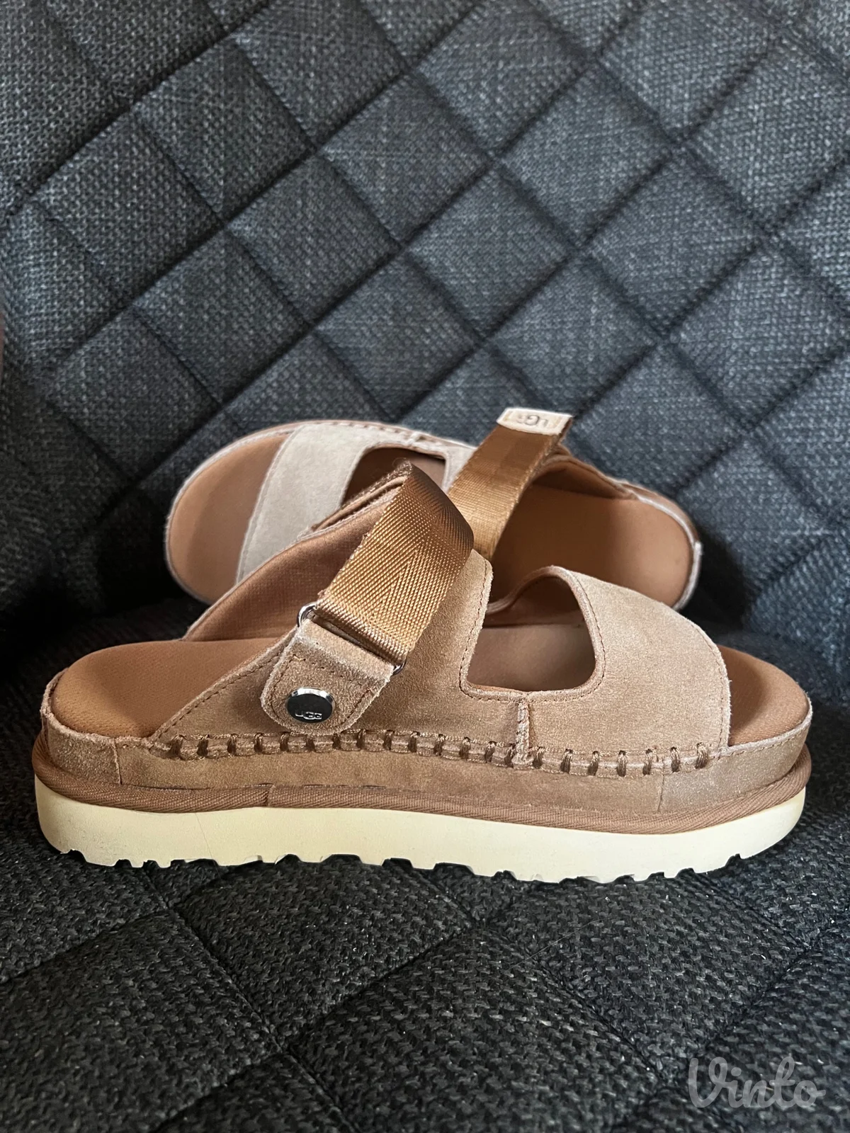 UGG Sandale