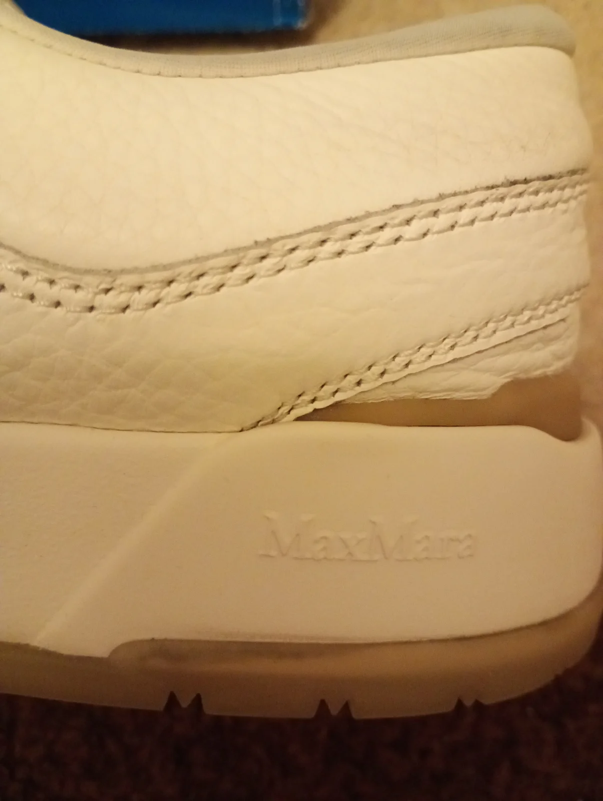 Max Mara patike original