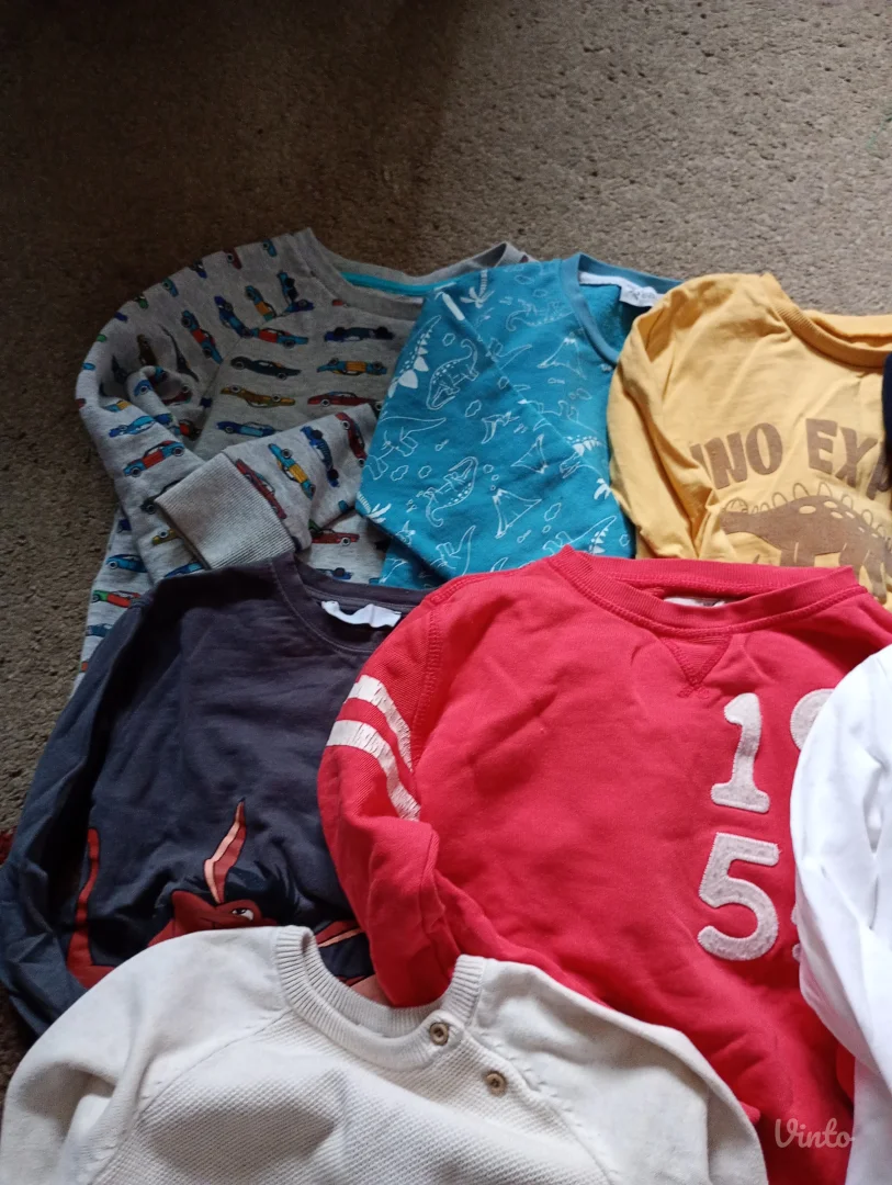 Lot stvari za dečake