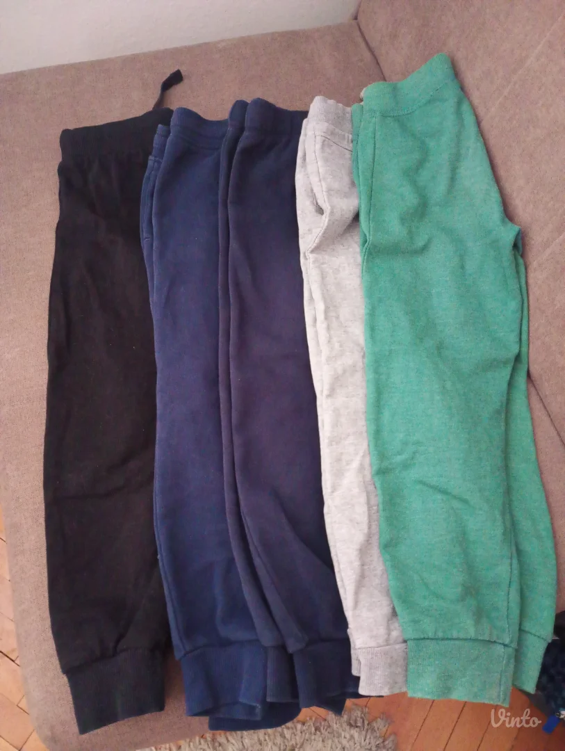 Lot stvari za dečake