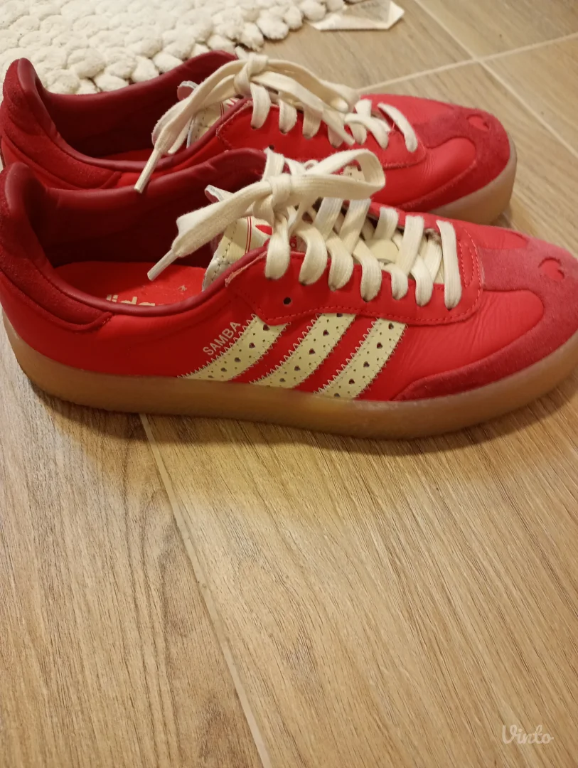 Adidas samba