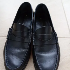 Max Mara kozne mokasine