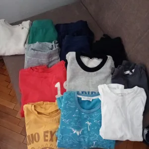 Lot stvari za dečake