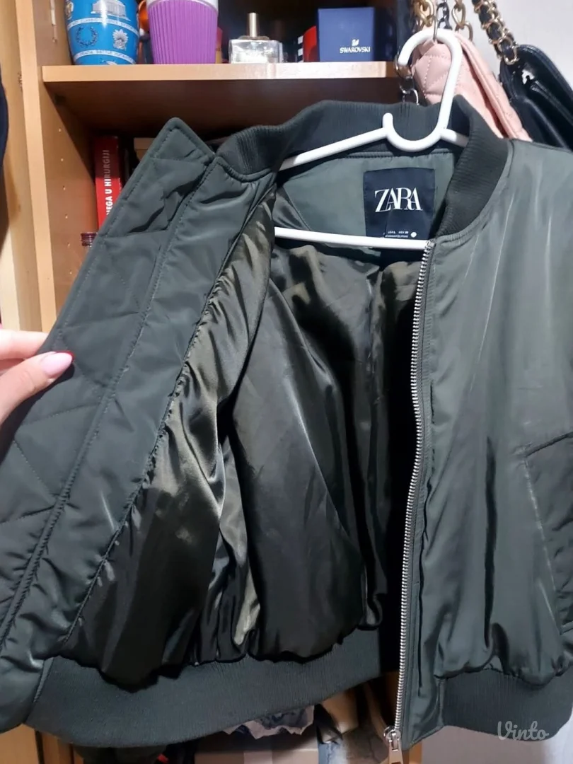 Zara bomber jakna
