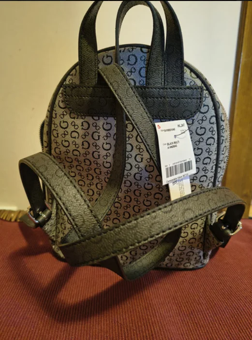 Guess ranac NOVO