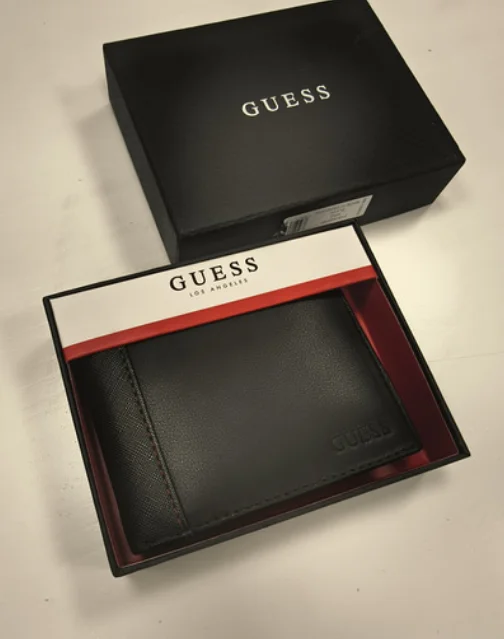 Guess novčanik NOVO