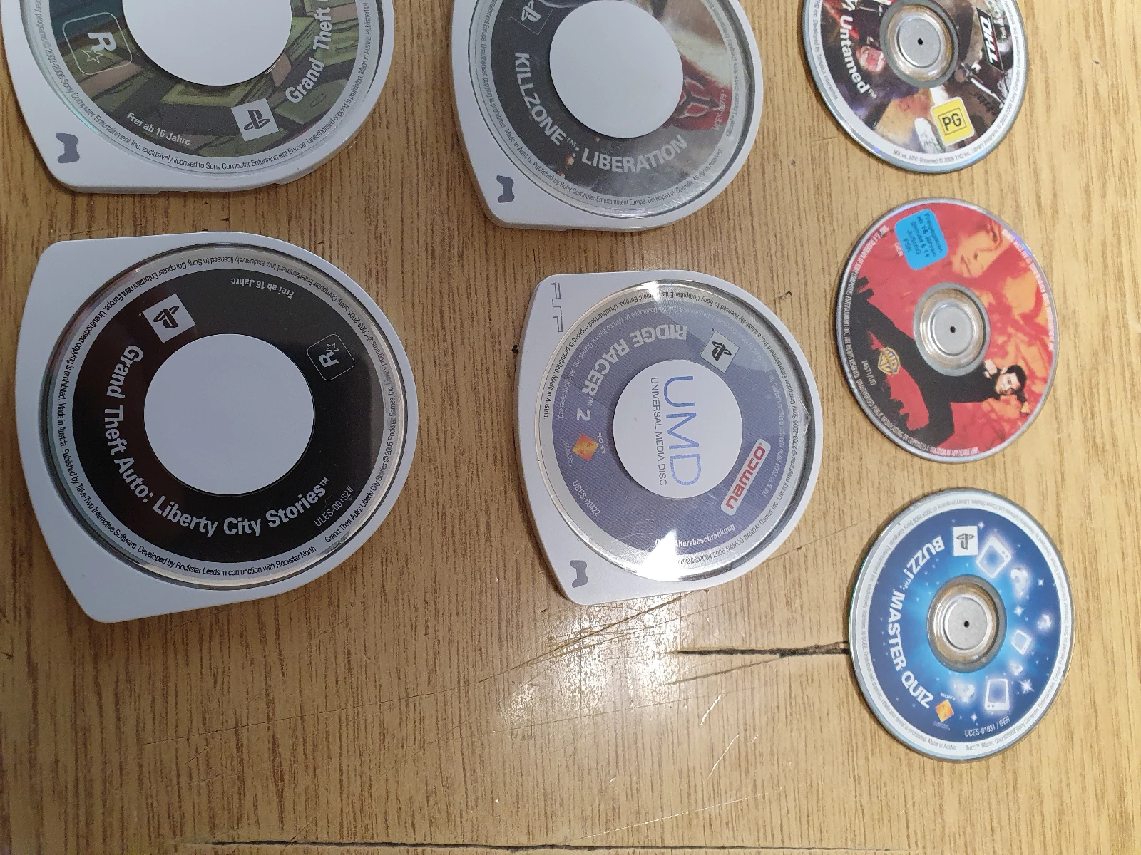 Igrice za Sony PSP gta,rainbow six