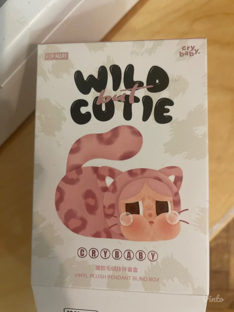 Crybaby privezak original