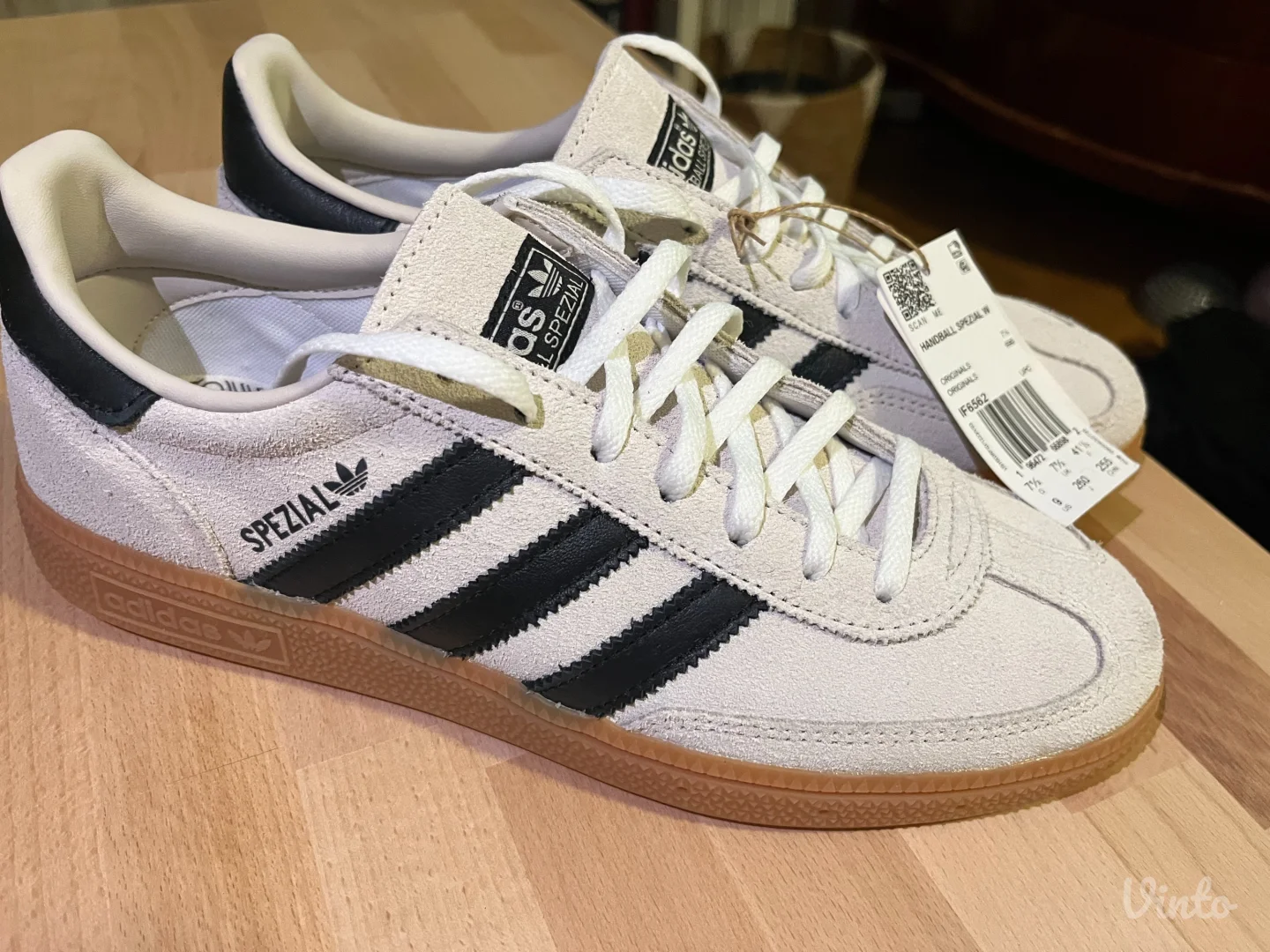 Adidas Spezial nove patike br. 41 1/3