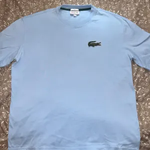 Muska majica Lacoste