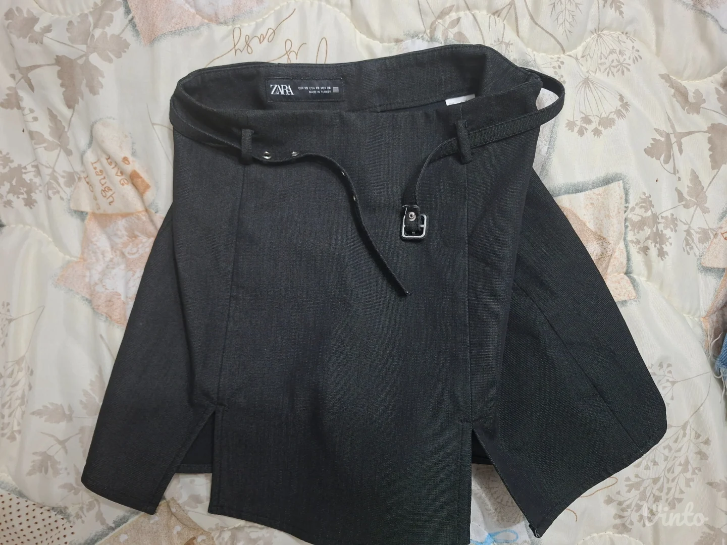 Zara crna sorts suknja