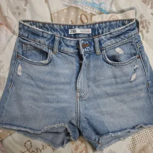 Zara - teksas šorts