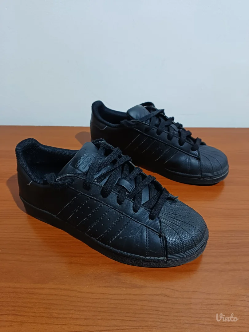 Adidas Superstar 38