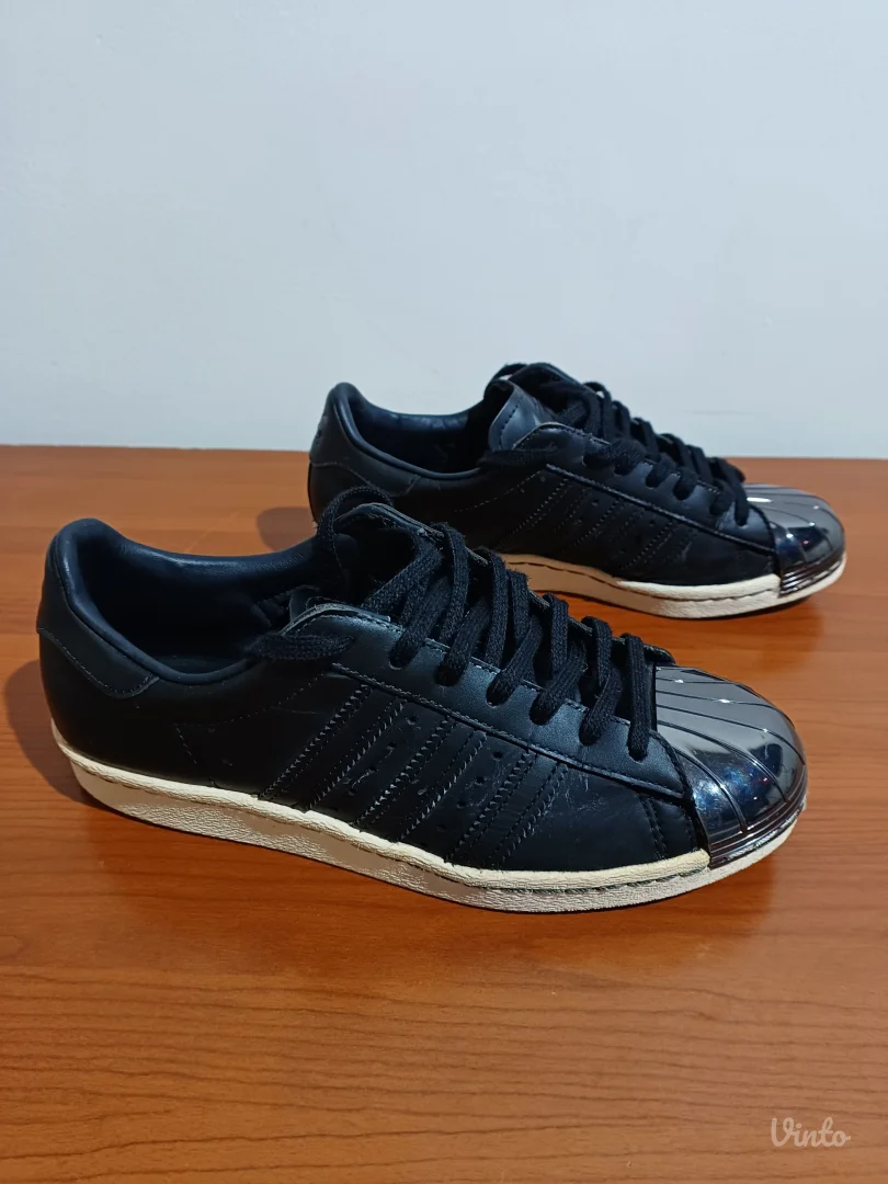 Adidas Superstar 39