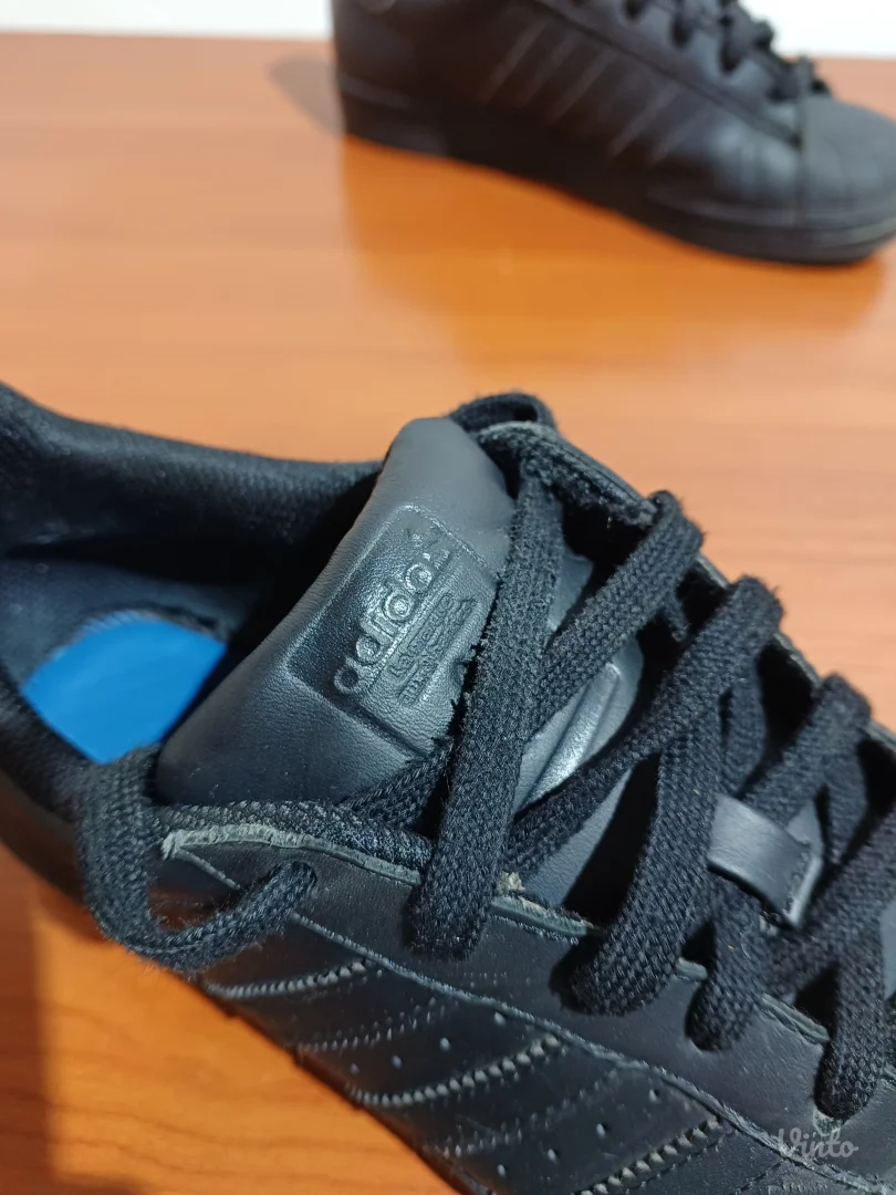 Adidas Superstar 38