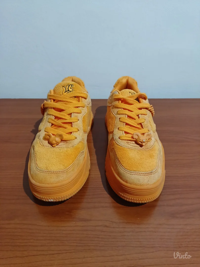 Narandzaste Patike 38