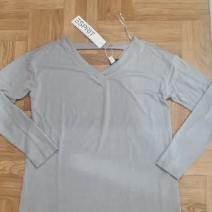 Esprit majica