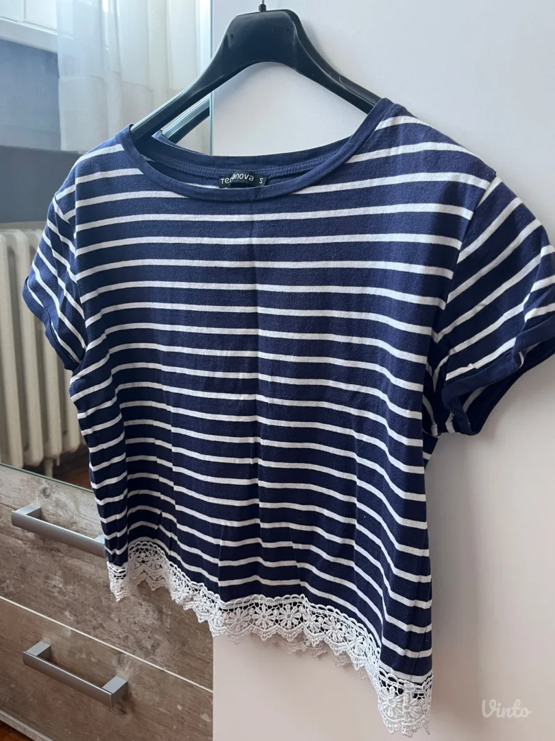 Zenska majica na pruge