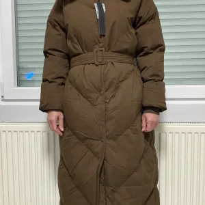 Ženska zimska jakna