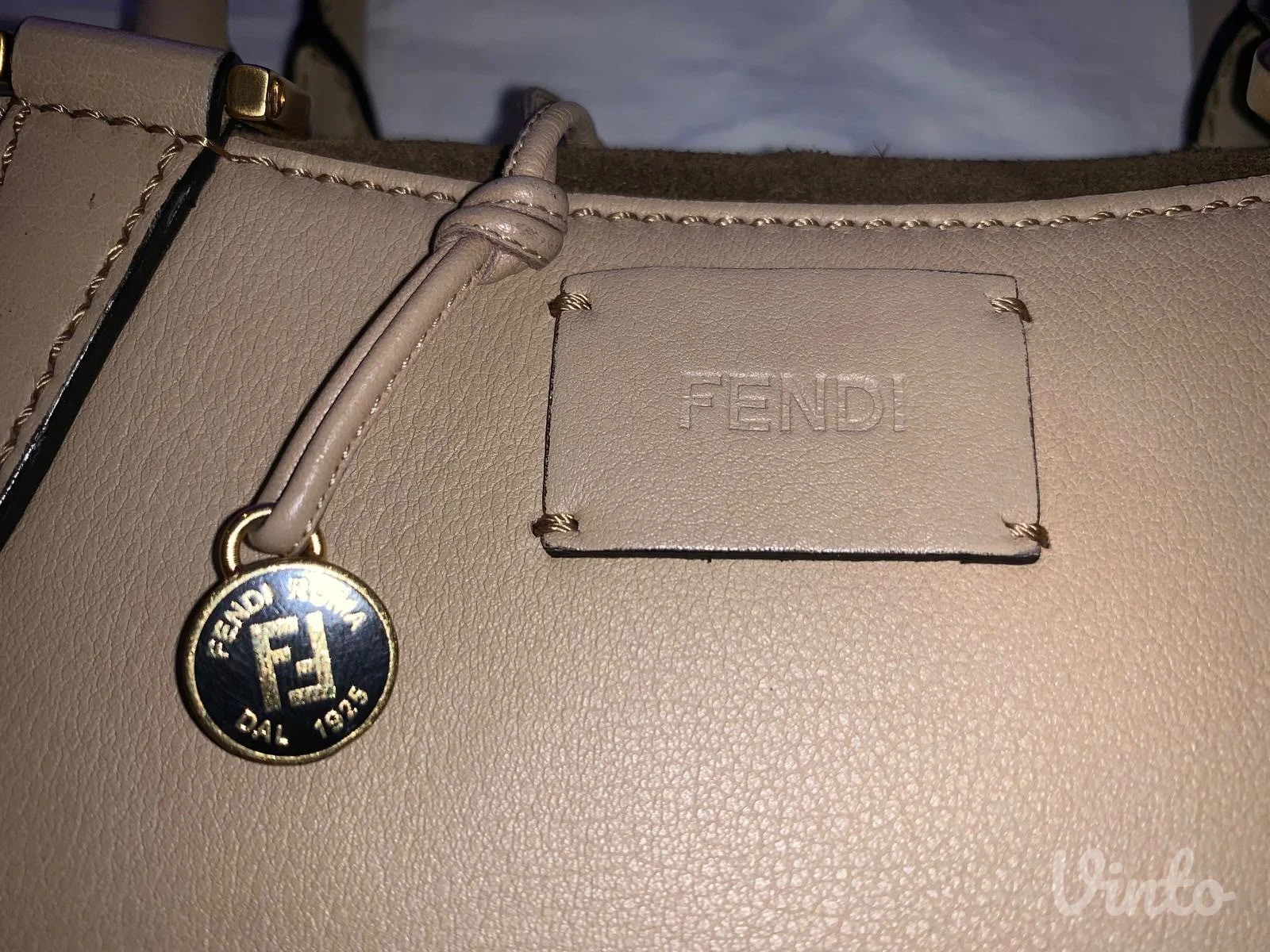 Fendi - B Fab' Leather Drawstring shoulder bag