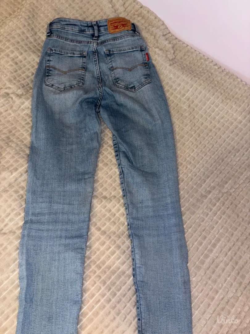 Fioretto - ženske farmerke