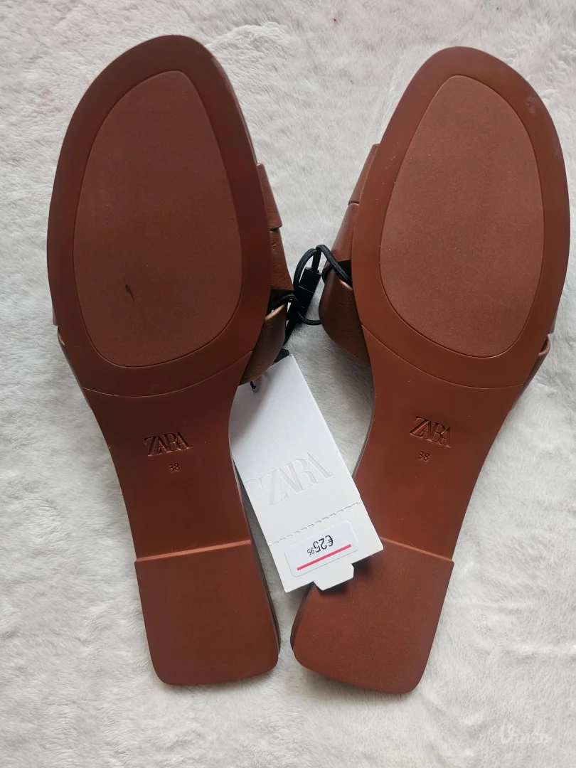 Nove Zara papuče sa etiketom