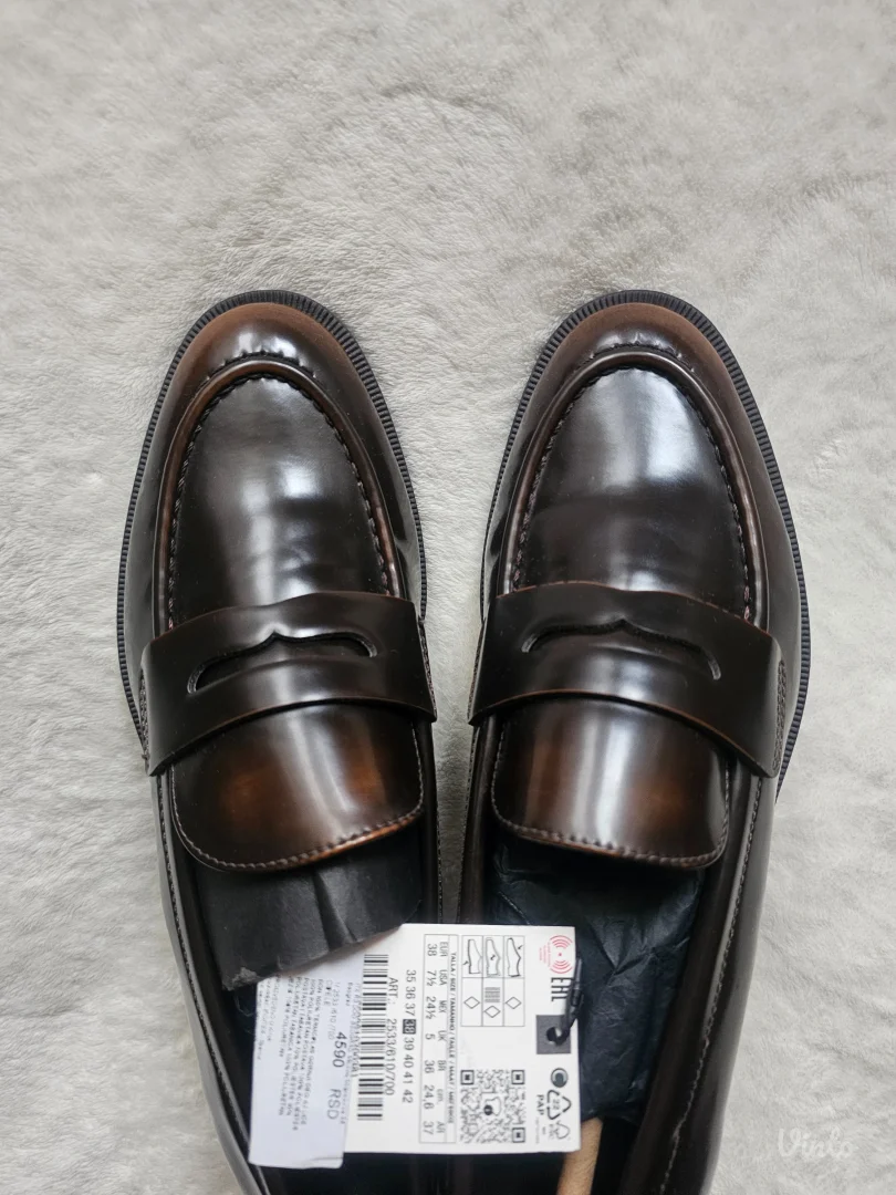 Nove Zara ženske mokasine