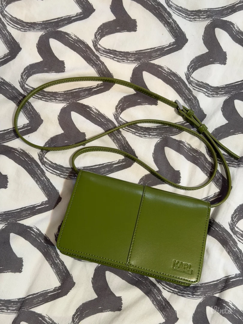 Karl lagerfeld torbica (jednom nosena)