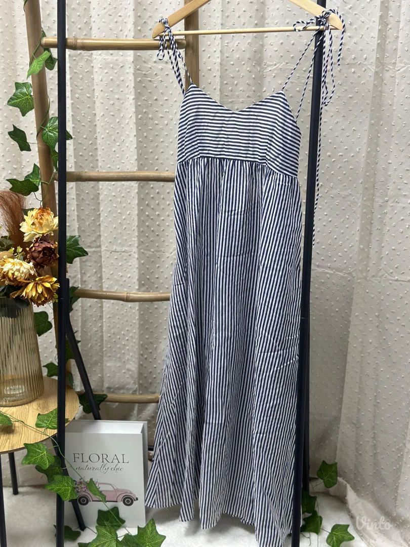 Stradivarius nova haljina