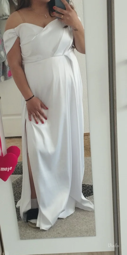 Bela duga haljina - venčanica