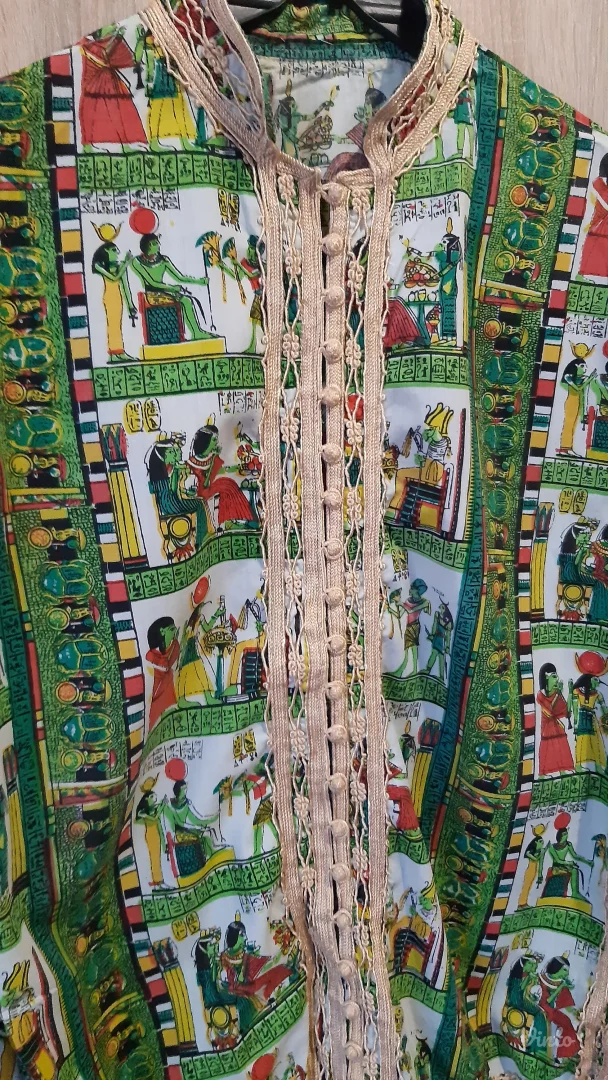 Vintage kosulja sa egipatskim motivima