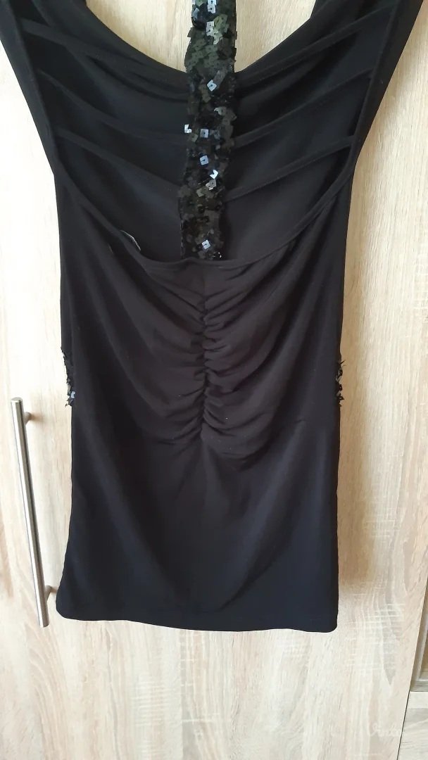 Crna haljinica/tunika