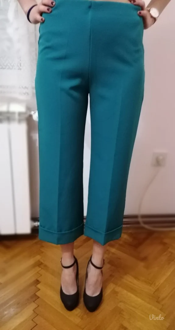 Tirkizne kapri pantalone