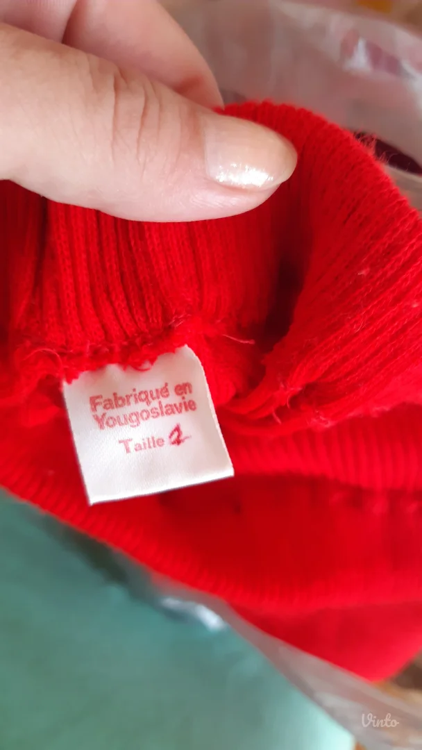 Vintage pletena crvena suknja